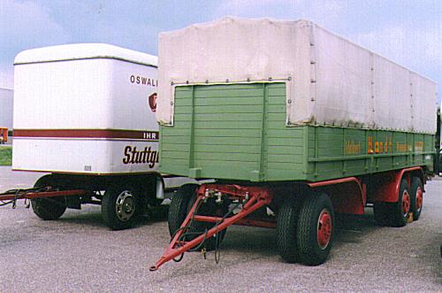 Anhaenger_Koffer_und_Plane.jpg, 31499 bytes, 16.06.01