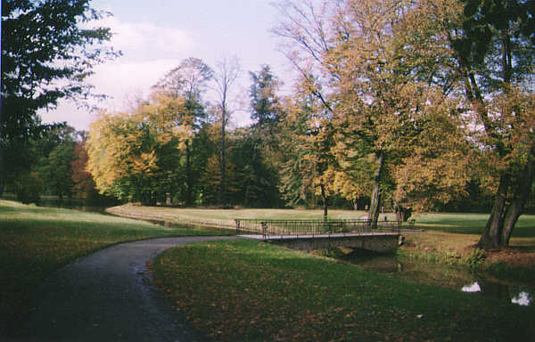 Park03.jpg, 44147 bytes, 27.03.01