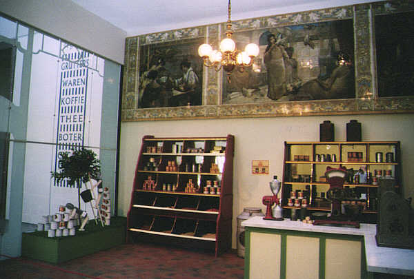 Laden02.jpg, 39441 bytes, 23.03.01